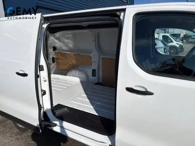 Peugeot Expert fgn xl bluehdi 145 s&amp;s eat8 — photo 26