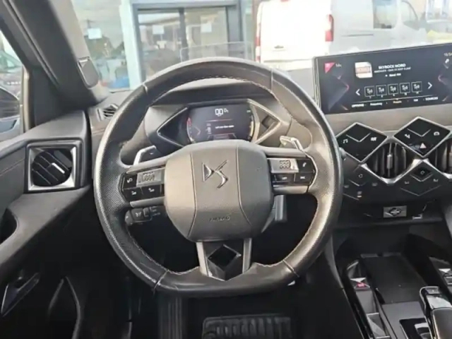 Ds Ds 3 crossback bluehdi 130ch performance line + automatique — photo 25