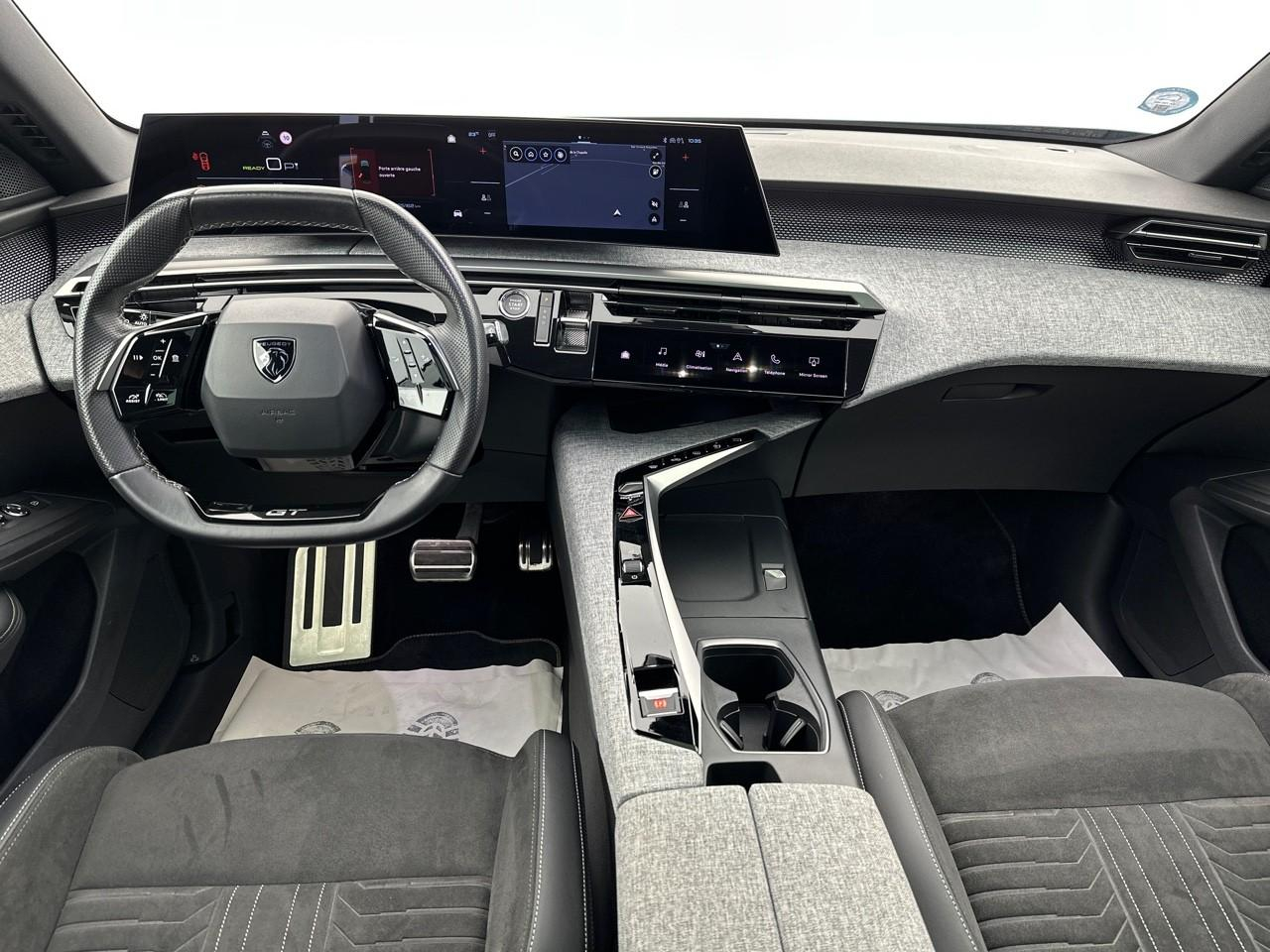 Peugeot 3008 electrique 210 ch 73 kwh gt — photo 11