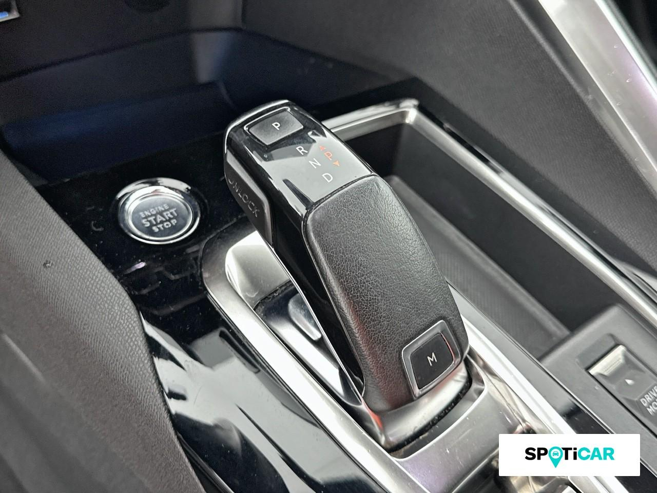 Peugeot 3008 1.2 puretech 130ch s&s allure pack eat8 — photo 14