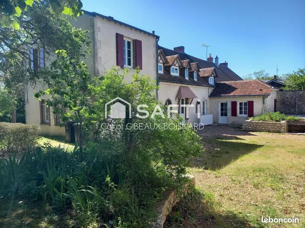 Propriété 9 pièces 214 m²