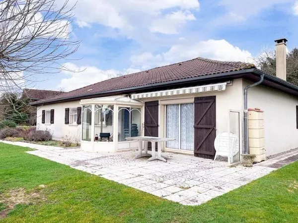 Maison de plain-pied 5 pièces 150 m²