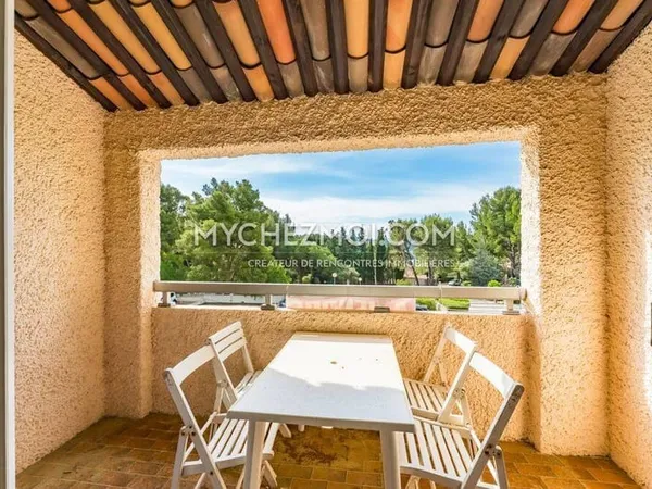 Studio 1 pièce 23 m²