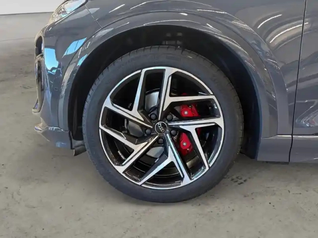 Audi E-Tron q6  sportback 387 ch 100 kwh quattro — photo 9