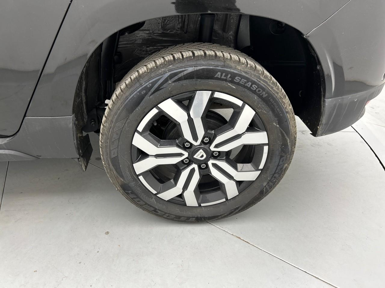 Dacia Duster eco-g 100 4x2 prestige — photo 16
