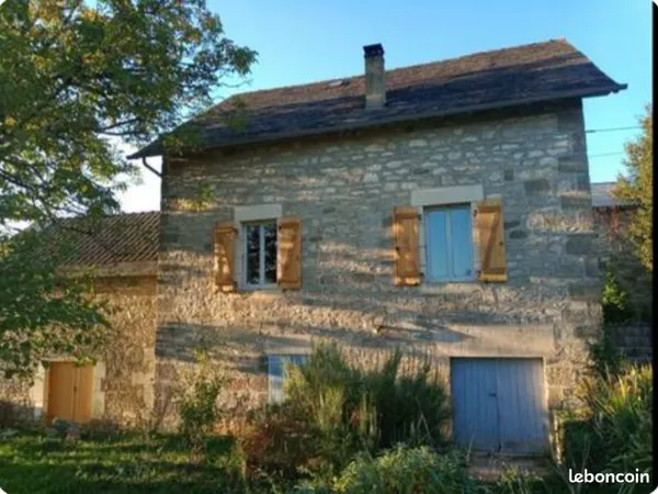 Maison paisible Jugeals Nazareth