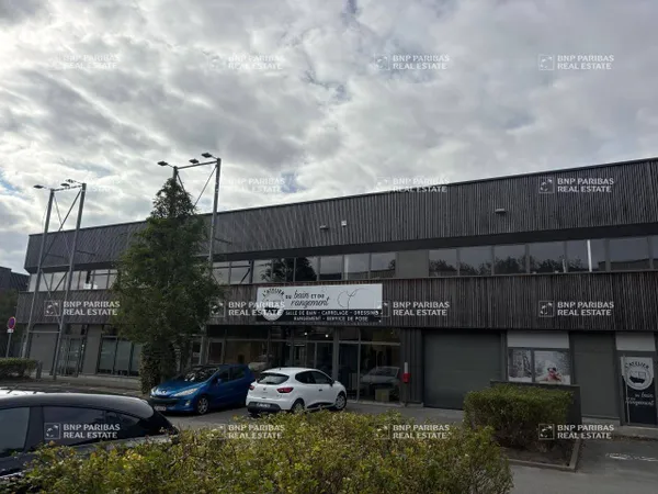 Bureaux 193 m²