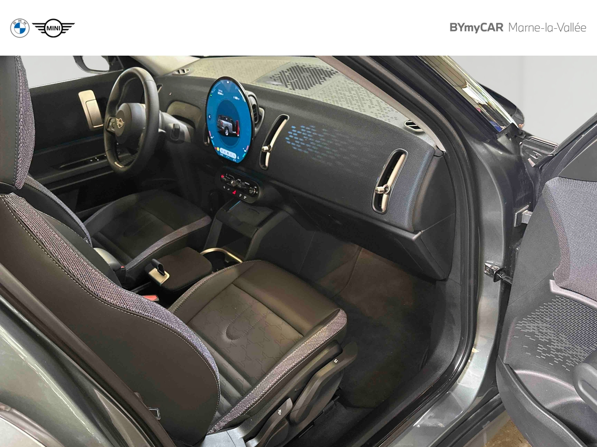 Mini Countryman C — photo 33
