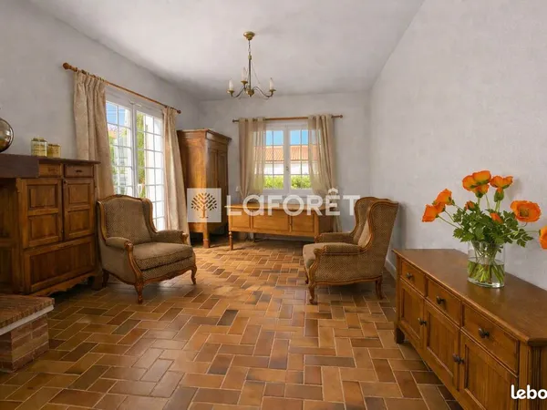 Maison 5 pièces 142 m²