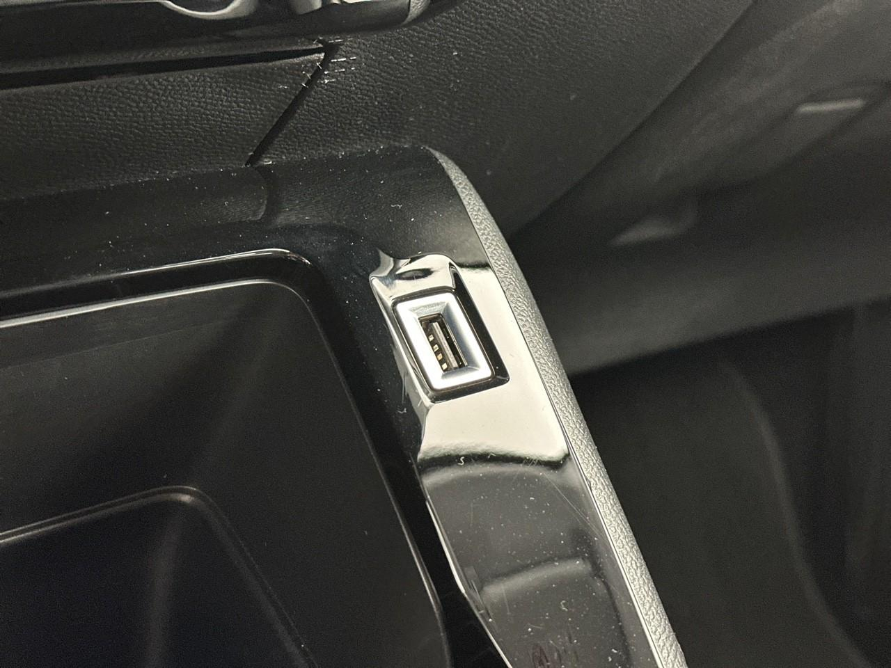 Peugeot 208 puretech 100 s&s eat8 style — photo 28