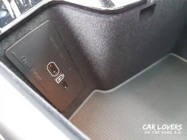 Volvo Xc60 t6 awd hybride rechargeable 253 ch+145 ch geartronic 8 — photo 21