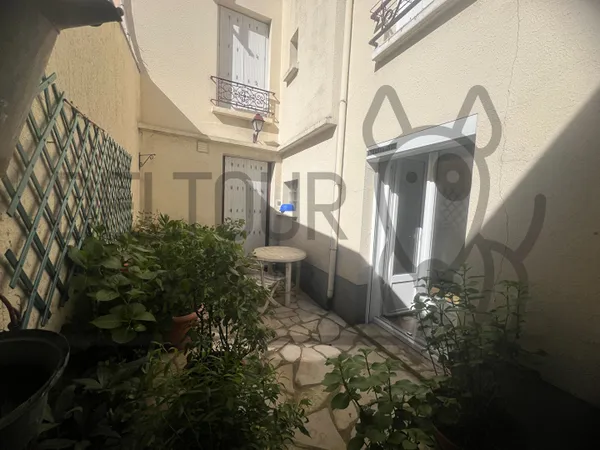 MAISON REBAIS
