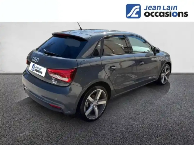 Audi A1 sportback 1.0 tfsi ultra 95 — photo 5