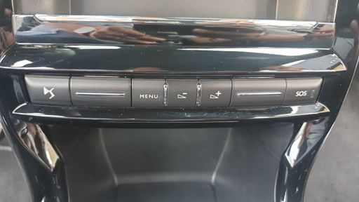 DS DS3 1.2 PureTech 110 - Connected Chic – 2018 – 122795 km – Essence – Boîte Manuelle — photo 4