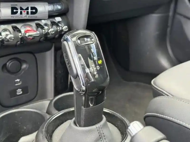 Mini Mini 5 portes cooper 136ch  essential bva7 — photo 9