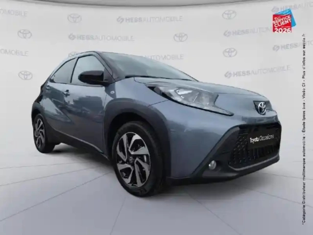Toyota Aygo X 1.0 vvt-i 72ch design my24 — photo 3