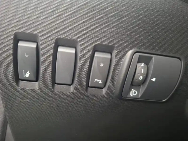 Renault Twingo iii sce 65 - 21 — photo 86