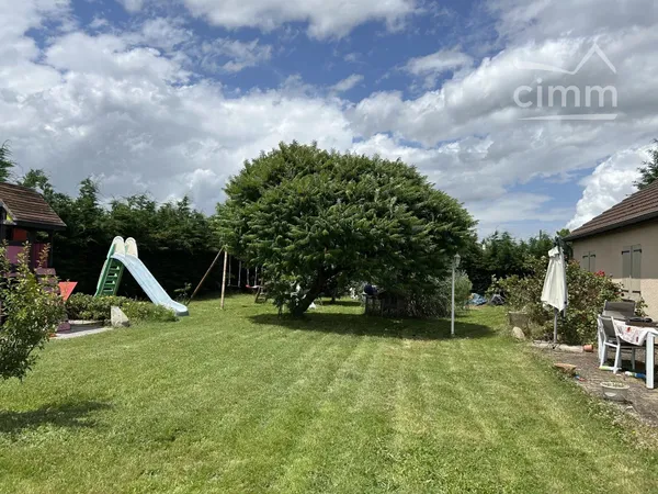 Maison plain-pied 102 m² HB sur 1250 m² de terrain