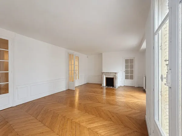 Appartement 6 pièces 111 m²