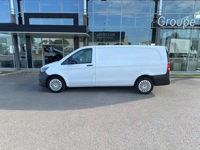 Mercedes Vito fourgon 116 cdi extra long bvm6 rwd — photo 1