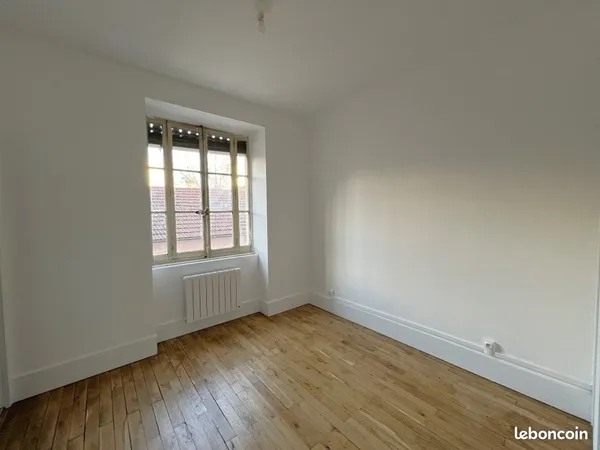 Studio 1 pièce 51 m²