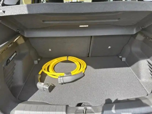 Jeep Avenger electrique 156ch 115kw summit — photo 6