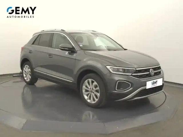 Volkswagen T-Roc 1.5 tsi evo 150 start/stop dsg7 — photo 20