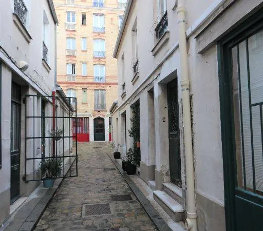 Studio 1 pièce 23 m²