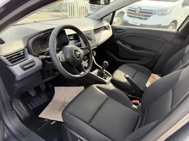 Renault Clio sce 65 — photo 23