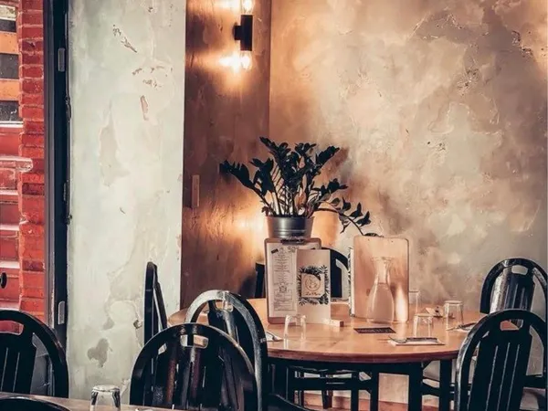 Vend Bar restaurant licence IV