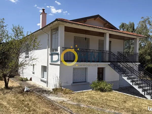Maison 8 pièces 147 m²
