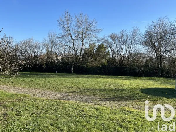 Terrain en individuel 901 m²