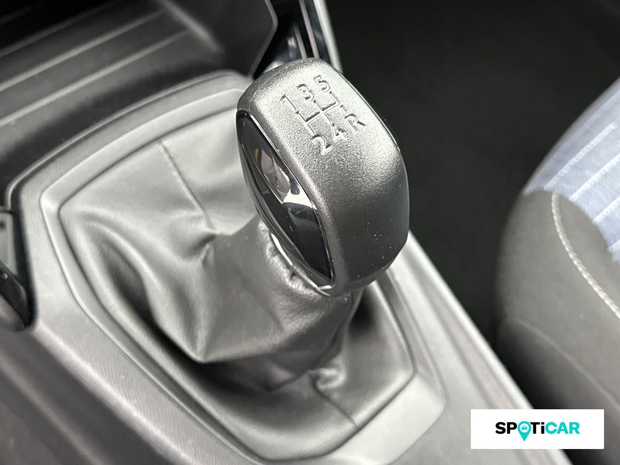 Peugeot 208 1.2 puretech 75ch s&s like — photo 14