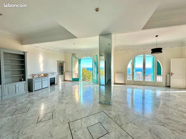 À vendre - 4 pièces au Riviera Palace