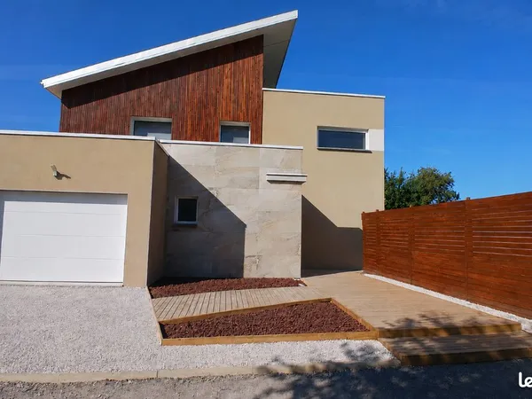 MAISON CONTEMPORAINE 2023 - DPE A - 157 m² - 4 CHAMBRES - SUITE PARENTALE - BUREAU - GARAGE -