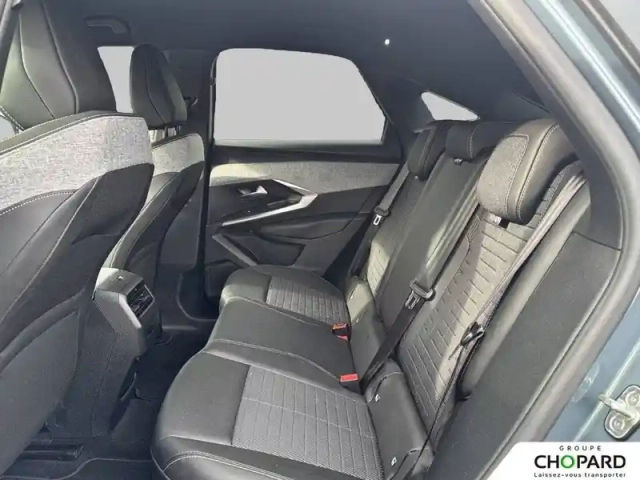 Peugeot 3008 electrique 73 kwh 210 ch — photo 18