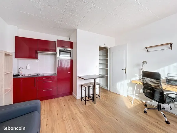 Studio 1 pièce 22 m²