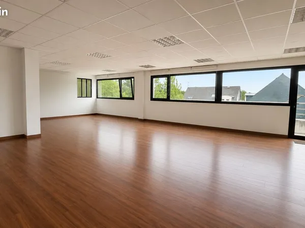 Bureaux 100 m² QUIMPER