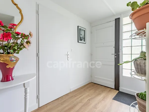 Maison 5 pièces 223 m²