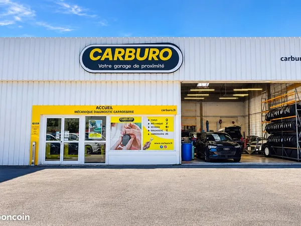 Garage automobile, garage 350m²