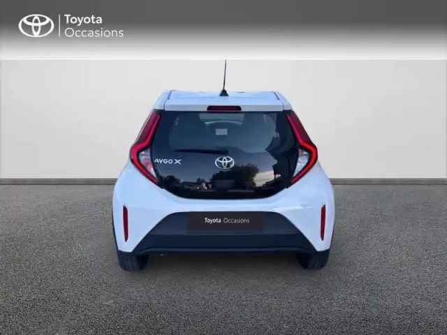 Toyota Aygo X 1.0 vvt-i 72ch dynamic — photo 4