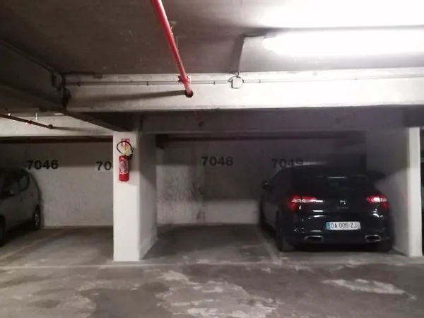 Location Place de Parking - PARIS 2eme- Quartier du Sentier