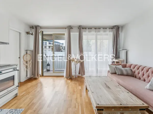 Paris 16e - Passy - Pied à terre 55m² - Balcon exposé Sud -Ouest