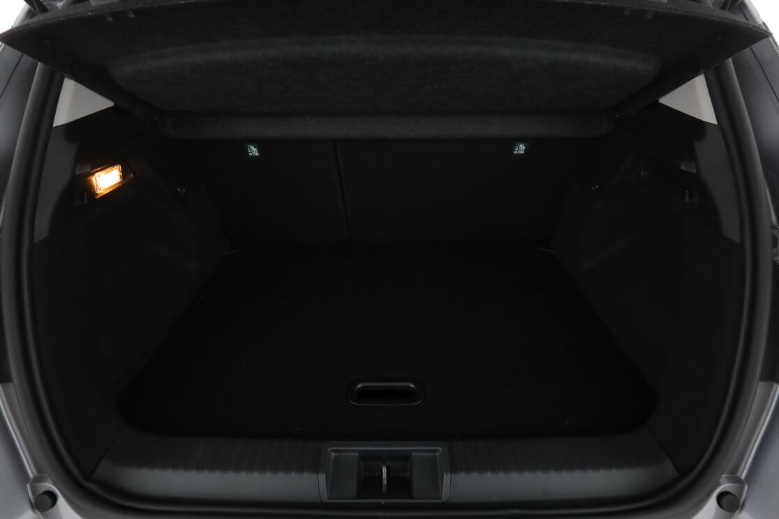 Renault Captur 1.3 TCe Intens EDC — photo 16