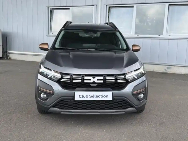 Dacia Jogger 1.0 tce 110ch extreme 7 places -24 — photo 23