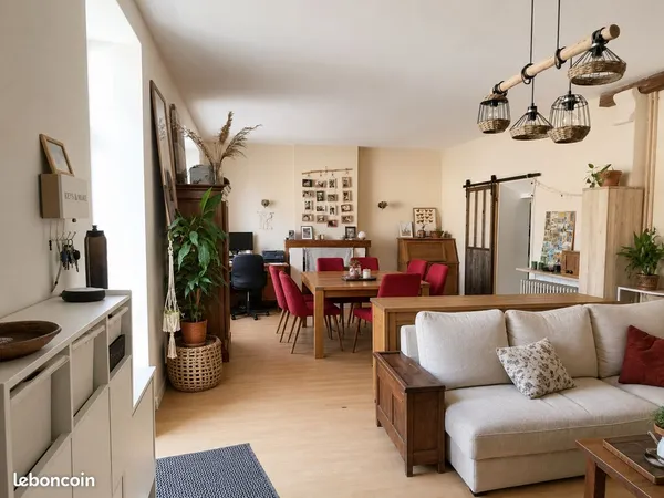 Maison 8 pièces Saint Maixant