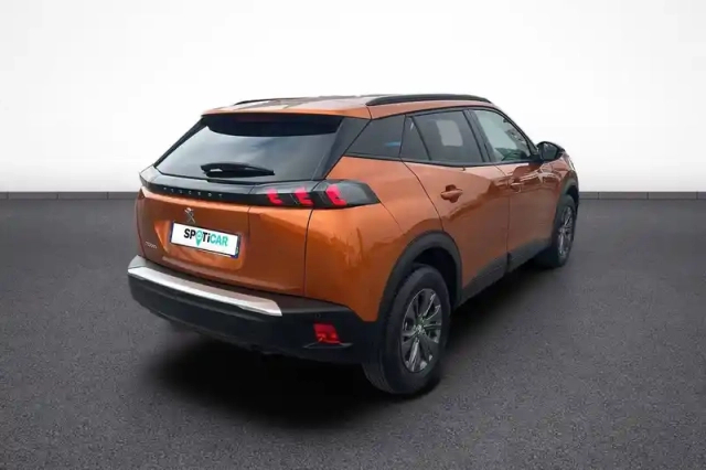 Peugeot 2008 puretech 100 s&amp;s bvm6 — photo 6