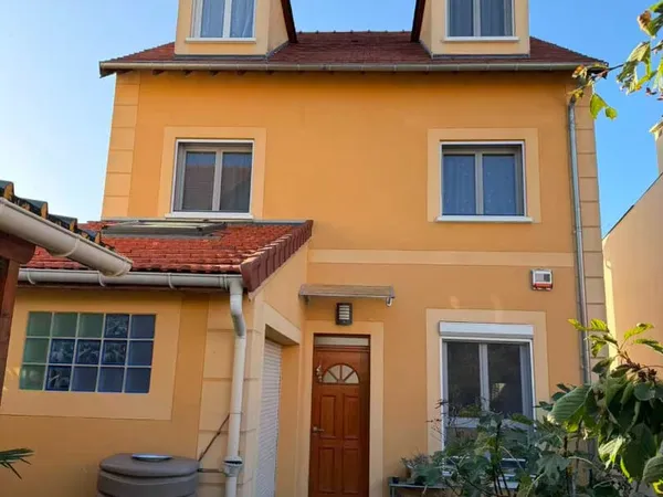 Belle maison individuelle avec jardin, terrasse et box , Vitry-sur-Seine (94)