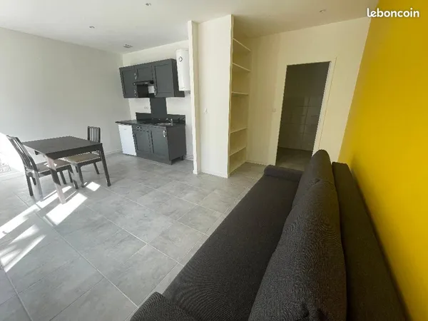 Studio 1 pièce 25 m²