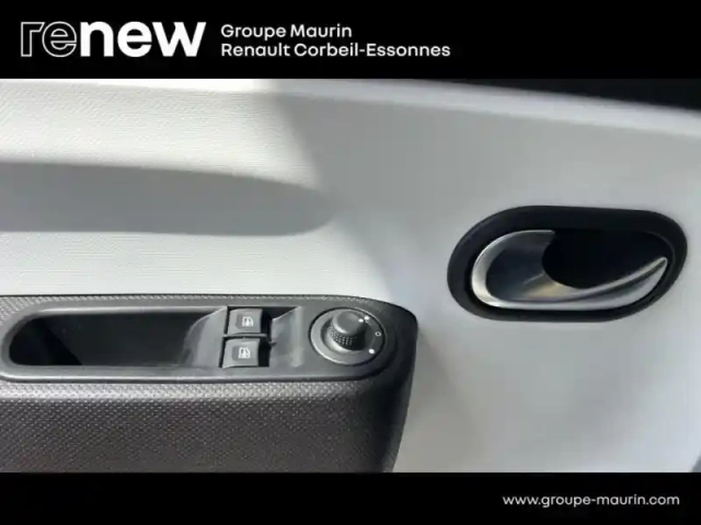 Renault Twingo e-tech electric equilibre r80 achat intégral — photo 15